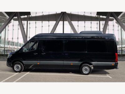 Mercedes-Benz Sprinter 2.0 417 Progressive G-Tronic L4 Glazed