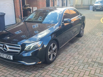 MERCEDES-BENZ E 220 D SE, KT17 USG