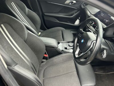 BMW 1-Series Hatchback 118i Sport Dual-clutch auto 5d  YF69 NMO