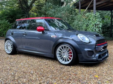 MINI MINI (F56) JOHN COOPER WORKS 2015 BT65 YCP