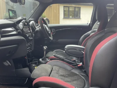 MINI MINI (F56) JOHN COOPER WORKS 2015 BT65 YCP