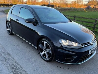 VOLKSWAGEN GOLF R 2.0 TSI R Hatchback 3d 2016/66  SH66 UVR