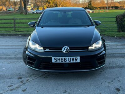 VOLKSWAGEN GOLF R 2.0 TSI R Hatchback 3d 2016/66  SH66 UVR