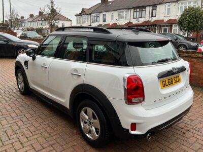 Mini Countryman Cooper Classic – GL68 SZD