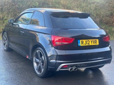 Audi A1 2.0 TDI Black Edition Euro 5 (s/s) 3dr RJ12 YVR