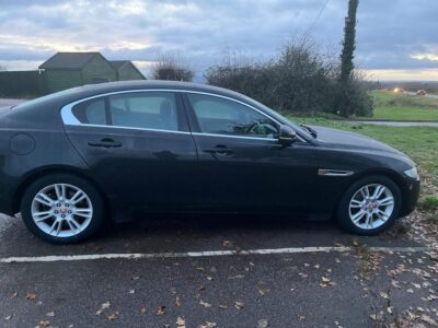 Jaguar XE 2.0d Prestige Saloon 4dr Diesel Manual Euro 6 (s/s) (180 ps) LT16 UWB