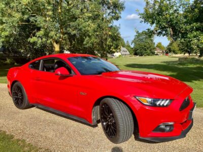 FORD MUSTANG GT ENGINE SIZE 5.0 Litres FUEL PETROL BODY 2 DOOR COUPE TRANSMISSION MANUAL SEATS 4 COLOUR RED REG DATE 02/09/2017 42000 Miles KE67 ERY