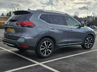 NISSAN X-TRAIL TEKNA DCI 4X4 ENGINE SIZE 1.6 Litres FUEL DIESEL BODY 5 DOOR ESTATE TRANSMISSION MANUAL SEATS 7 COLOUR GREY REG DATE 30/09/2017 90000 Miles DV67 EVL