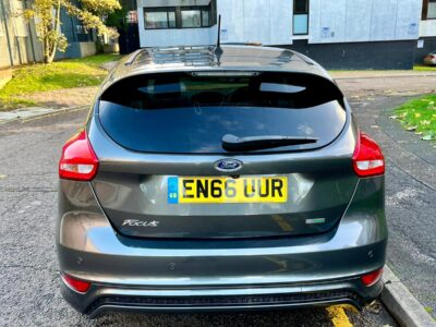 FORD FOCUS ST-LINE EN66 UUR ENGINE SIZE 1.0 Litres FUEL PETROL BODY 5 DOOR HATCHBACK TRANSMISSION MANUAL SEATS 5 COLOUR GREY REG DATE 21/12/2016 72500 Miles EN66UUR