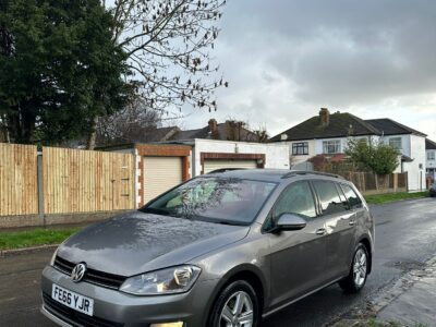 VOLKSWAGEN GOLF MATCH EDITION TSI BMT S-A GREY, 2016 ENGINE SIZE1.4 Litres FUEL PETROL BODY 5 DOOR ESTATE TRANSMISSION SEMI AUTO SEATS 5 COLOUR GREY REG DATE 23/09/2016  FE66 YJR