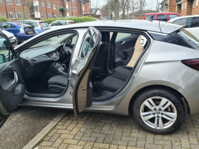 VAUXHALL ASTRA TECH LINE CDTI ENGINE SIZE 1.6 Litres FUEL DIESEL BODY 5 DOOR HATCHBACK TRANSMISSION MANUAL SEATS 5 COLOUR GREY REG DATE 21/02/2017 54900 miles FM66 DGZ