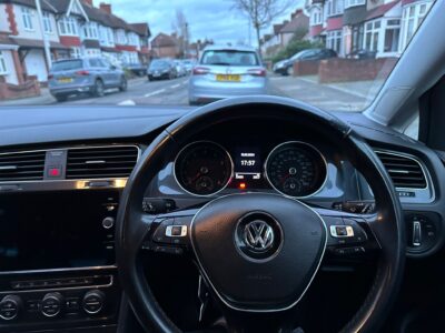 VOLKSWAGEN GOLF MATCH EDITION TS ENGINE SIZE 1.0 Litres FUEL PETROL BODY 5 DOOR HATCHBACK TRANSMISSION MANUAL SEATS 5 COLOUR GREY REG DATE 19/12/2019 32,600 miles  GD69 KMZ