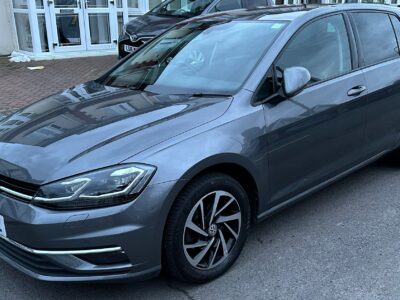 VOLKSWAGEN GOLF MATCH EDITION TS ENGINE SIZE 1.0 Litres FUEL PETROL BODY 5 DOOR HATCHBACK TRANSMISSION MANUAL SEATS 5 COLOUR GREY REG DATE 19/12/2019 32,600 miles  GD69 KMZ