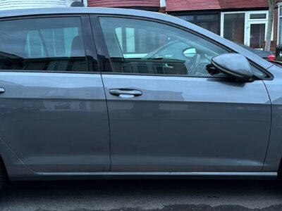 VOLKSWAGEN GOLF MATCH EDITION TS ENGINE SIZE 1.0 Litres FUEL PETROL BODY 5 DOOR HATCHBACK TRANSMISSION MANUAL SEATS 5 COLOUR GREY REG DATE 19/12/2019 32,600 miles  GD69 KMZ