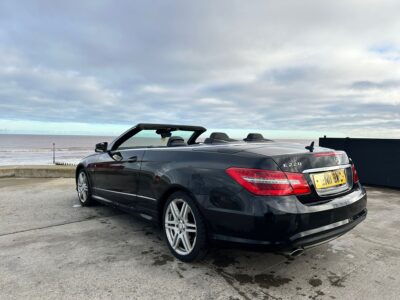 MERCEDES-BEN, ZE220, SPT, CDI, BLUEEFI-CY, A, ENGINE SIZE 2.2 Litres FUEL DIESEL BODY 2 DOOR CONVERTIBLE TRANSMISSION AUTOMATIC SEATS 4 COLOUR BLACK REG DATE 15/06/2011 East Yorkshire, EN11BWC