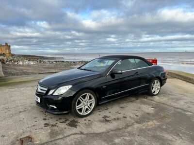 MERCEDES-BEN, ZE220, SPT, CDI, BLUEEFI-CY, A, ENGINE SIZE 2.2 Litres FUEL DIESEL BODY 2 DOOR CONVERTIBLE TRANSMISSION AUTOMATIC SEATS 4 COLOUR BLACK REG DATE 15/06/2011 East Yorkshire, EN11BWC