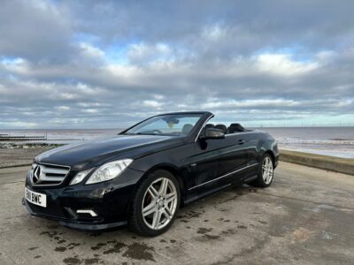 MERCEDES-BEN, ZE220, SPT, CDI, BLUEEFI-CY, A, ENGINE SIZE 2.2 Litres FUEL DIESEL BODY 2 DOOR CONVERTIBLE TRANSMISSION AUTOMATIC SEATS 4 COLOUR BLACK REG DATE 15/06/2011 East Yorkshire, EN11BWC