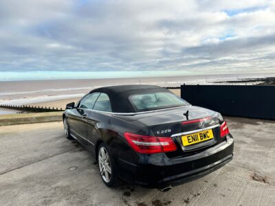 MERCEDES-BEN, ZE220, SPT, CDI, BLUEEFI-CY, A, ENGINE SIZE 2.2 Litres FUEL DIESEL BODY 2 DOOR CONVERTIBLE TRANSMISSION AUTOMATIC SEATS 4 COLOUR BLACK REG DATE 15/06/2011 East Yorkshire, EN11BWC