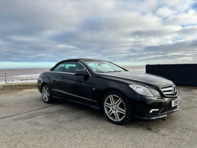 MERCEDES-BEN, ZE220, SPT, CDI, BLUEEFI-CY, A, ENGINE SIZE 2.2 Litres FUEL DIESEL BODY 2 DOOR CONVERTIBLE TRANSMISSION AUTOMATIC SEATS 4 COLOUR BLACK REG DATE 15/06/2011 East Yorkshire, EN11BWC