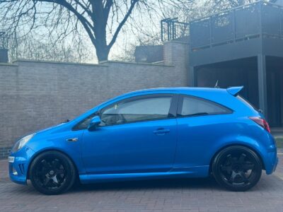 VAUXHALL MODEL CORSA VXR ENGINE CC 1598 cc ENGINE SIZE 1.6 Litres FUEL PETROL BODY 3 DOOR HATCHBACK TRANSMISSION MANUAL SEATS 5 COLOUR BLUE REG DATE 25/04/2014 75,390 Miles  LM14KNV