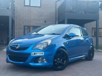 VAUXHALL MODEL CORSA VXR ENGINE CC 1598 cc ENGINE SIZE 1.6 Litres FUEL PETROL BODY 3 DOOR HATCHBACK TRANSMISSION MANUAL SEATS 5 COLOUR BLUE REG DATE 25/04/2014 75,390 Miles  LM14KNV