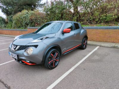 NISSAN MODEL JUKE TEKNA CVT ENGINE CC 1598 cc ENGINE SIZE 1.6 Litres FUEL PETROL BODY 5 DOOR HATCHBACK TRANSMISSION CVT SEATS 5 COLOUR GREY REG DATE 22/12/2018 32,345 miles LV68GXS