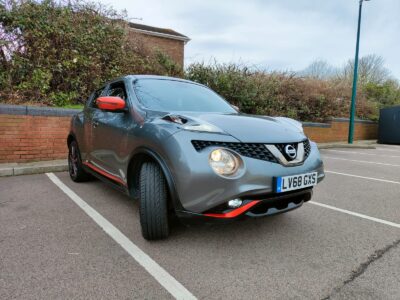 NISSAN MODEL JUKE TEKNA CVT ENGINE CC 1598 cc ENGINE SIZE 1.6 Litres FUEL PETROL BODY 5 DOOR HATCHBACK TRANSMISSION CVT SEATS 5 COLOUR GREY REG DATE 22/12/2018 32,345 miles LV68GXS