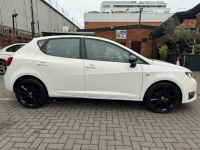 SEAT IBIZA FR TECHNOLOGY TSI ENGINE SIZE 1.2 Litres FUEL PETROL BODY 5 DOOR HATCHBACK TRANSMISSION MANUAL SEATS 5 COLOUR WHITE REG DATE 15/02/2017 57000 miles MC66JXJ