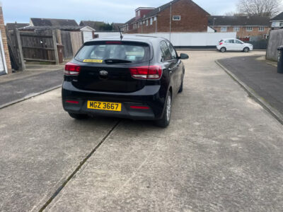 KIA RIO 1 ISG  ENGINE SIZE 1.2 Litres FUEL PETROL BODY 5 DOOR HATCHBACK TRANSMISSION MANUAL SEATS 5 COLOUR BLACK REG DATE 11/02/2019  17,000 Miles  MGZ 3667