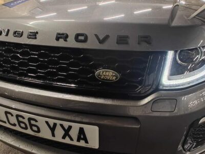 LAND ROVER RANGE ROVER EVOQUE SE TECH ED4 ENGINE SIZE 2.0 Litres FUEL DIESEL BODY 5 DOOR ESTATE TRANSMISSION MANUAL SEATS 5 COLOUR GREY REG DATE 05/01/2017 134000 Miles LC66 YXA