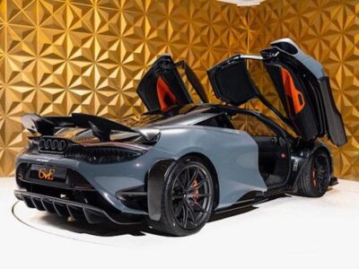 MCLAREN 765LT V8 S-A GREY ENGINE SIZE 4.0 Litres FUEL PETROL BODY 2 DOOR COUPE TRANSMISSION SEMI AUTO SEATS 2 COLOUR GREY REG DATE 09/03/2021 4070 Miles LG21 GZE