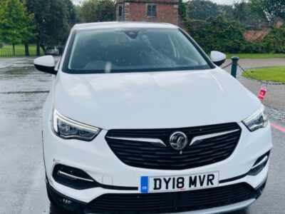 VAUXHALL GRANDLAND X SPORT NAV T D SS ENGINE SIZE 1.6 Litres FUEL DIESEL BODY 5 DOOR HATCHBACK TRANSMISSION MANUAL SEATS 5 COLOUR WHITE REG DATE 31/07/2018 80521 Miles DY18 MVR