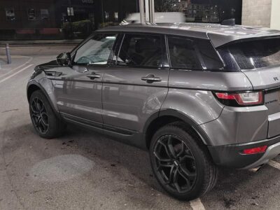 LAND ROVER RANGE ROVER EVOQUE SE TECH ED4 ENGINE SIZE 2.0 Litres FUEL DIESEL BODY 5 DOOR ESTATE TRANSMISSION MANUAL SEATS 5 COLOUR GREY REG DATE 05/01/2017 134000 Miles LC66 YXA