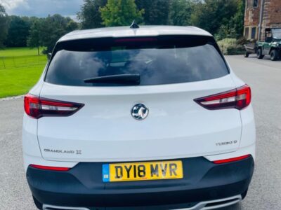 VAUXHALL GRANDLAND X SPORT NAV T D SS ENGINE SIZE 1.6 Litres FUEL DIESEL BODY 5 DOOR HATCHBACK TRANSMISSION MANUAL SEATS 5 COLOUR WHITE REG DATE 31/07/2018 80521 Miles DY18 MVR