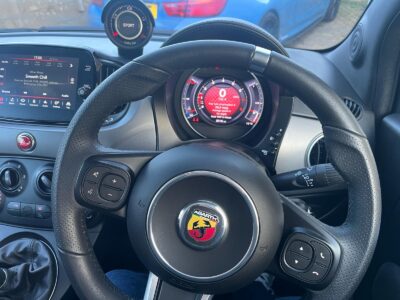 ABARTH F595C ENGINE SIZE 1.4 Litres FUEL PETROL BODY 3 DOOR CONVERTIBLE TRANSMISSION MANUAL SEATS 4 COLOUR GREY REG DATE 29/10/2021 8400 Miles RO71 WVX