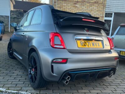 ABARTH F595C ENGINE SIZE 1.4 Litres FUEL PETROL BODY 3 DOOR CONVERTIBLE TRANSMISSION MANUAL SEATS 4 COLOUR GREY REG DATE 29/10/2021 8400 Miles RO71 WVX