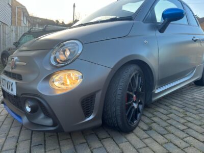 ABARTH F595C ENGINE SIZE 1.4 Litres FUEL PETROL BODY 3 DOOR CONVERTIBLE TRANSMISSION MANUAL SEATS 4 COLOUR GREY REG DATE 29/10/2021 8400 Miles RO71 WVX