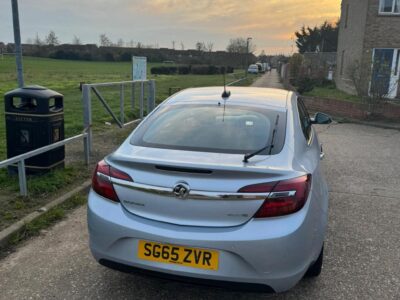 VAUXHALL MODEL INSIGNIA ELITE CDTI ECOFLEX SS ENGINE CC1 598 cc ENGINE SIZE 1.6 Litres FUEL DIESEL BODY 5 DOOR HATCHBACK TRANSMISSION MANUAL SEATS 5 COLOUR SILVER REG DATE 07/10/2015 76,000 miles SG65 ZVR