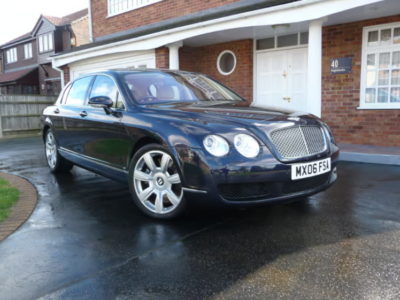 BENTLEY CONTINENTAL FLYING SPUR A ENGINE SIZE 6.0 Litres FUEL PETROL BODY 4 DOOR SALOON TRANSMISSION AUTOMATIC SEATS 5 COLOUR BLUE REG DATE 31/03/2006 50000 Miles MX06 FSA