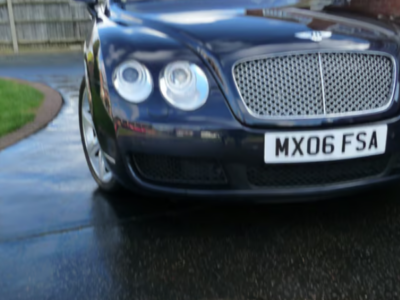 BENTLEY CONTINENTAL FLYING SPUR A ENGINE SIZE 6.0 Litres FUEL PETROL BODY 4 DOOR SALOON TRANSMISSION AUTOMATIC SEATS 5 COLOUR BLUE REG DATE 31/03/2006 50000 Miles MX06 FSA