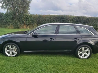 Audi A4 SPORT ULTRA TDI ENGINE SIZE 2.0 Litres FUEL DIESEL BODY 5 DOOR ESTATE TRANSMISSION MANUAL SEATS 5 COLOUR BLACK REG DATE 31/01/2017 89500 Miles WM66 MXT 