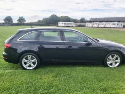 Audi A4 SPORT ULTRA TDI ENGINE SIZE 2.0 Litres FUEL DIESEL BODY 5 DOOR ESTATE TRANSMISSION MANUAL SEATS 5 COLOUR BLACK REG DATE 31/01/2017 89500 Miles WM66 MXT 