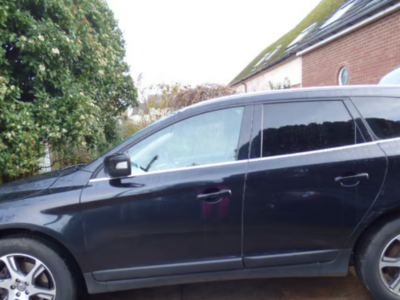 XC60, SE LUX, AWD, D5,  ENGINE SIZE 2.4 Litres FUEL DIESEL BODY 5 DOOR ESTATE TRANSMISSION MANUAL SEATS 5 COLOUR BLACK REG DATE 13/10/2011, Norfolk, HFZ 4866