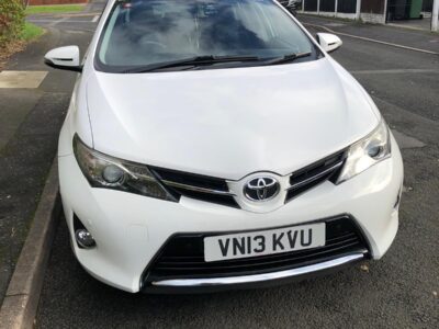 TOYOTA MODEL AURIS ICON VALVE MATIC ENGINE SIZE 1.6 Litres FUEL PETROL BODY 5 DOOR HATCHBACK TRANSMISSION MANUAL SEATS 5 COLOUR WHITE REG DATE 31/05/2013 Mileage 70000 VN13 KVU