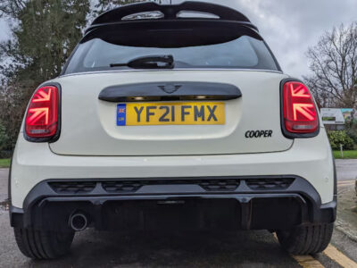 MINI COOPER SPORT AUTO ENGINE SIZE 1.5 Litres FUEL PETROL BODY 3 DOOR HATCHBACK TRANSMISSION AUTOMATIC SEATS 4 COLOUR WHITE REG DATE 31/05/2021 21800 miles YF21FMX