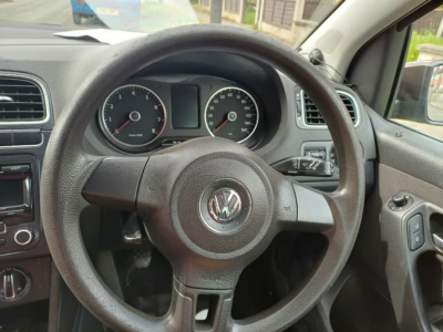 VOLKSWAGEN POLO MATCH EDITION ENGINE SIZE 1.2 Litres FUEL PETROL BODY 5 DOOR HATCHBACK TRANSMISSION MANUAL SEATS 5 COLOUR BROWN REG DATE 24/06/2014 90270 Miles CX14 VDO