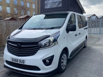 VAUXHALL VIVARO 2900 SPORTIVE CDTI ENGINE SIZE 1.6 Litres FUEL DIESEL BODY PANEL VAN TRANSMISSION MANUAL SEATS 3 COLOUR WHITE REG DATE 28/09/2018 56000 Miles DU68 OUD