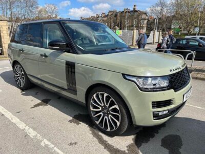 LAND ROVER RANGE ROVER VOGUE SE TDV6 AUTO ENGINE SIZE 3.0 Litres FUEL DIESEL BODY 5 DOOR ESTATE TRANSMISSION AUTOMATIC SEATS 5 COLOUR BLACK REG DATE 29/03/2018 74000 Miles FX18 XLV