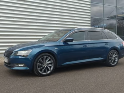 SKODA SUPERB LAURIN &KLEMENT TSI S-A  ENGINE SIZE 2.0 Litres FUEL PETROL BODY 5 DOOR ESTATE TRANSMISSION SEMI AUTO SEATS 5 COLOUR BLUE REG DATE 30/06/2017 57000 Miles BL17 TCX