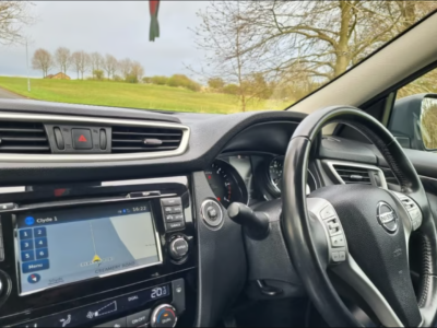 NISSAN QASHQAI ACENTA PREMIUM DCI ENGINE SIZE 1.5 Litres FUEL DIESEL BODY 5 DOOR HATCH BACK TRANSMISSION MANUAL SEATS 5 COLOUR BLACK REG DATE 23/06/2014 74177 Miles KW14 XRJ